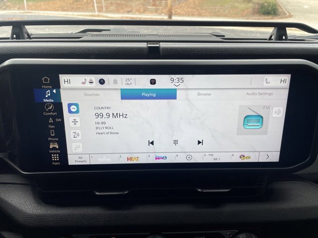 Used 2025 Jeep Gladiator Willys image 21