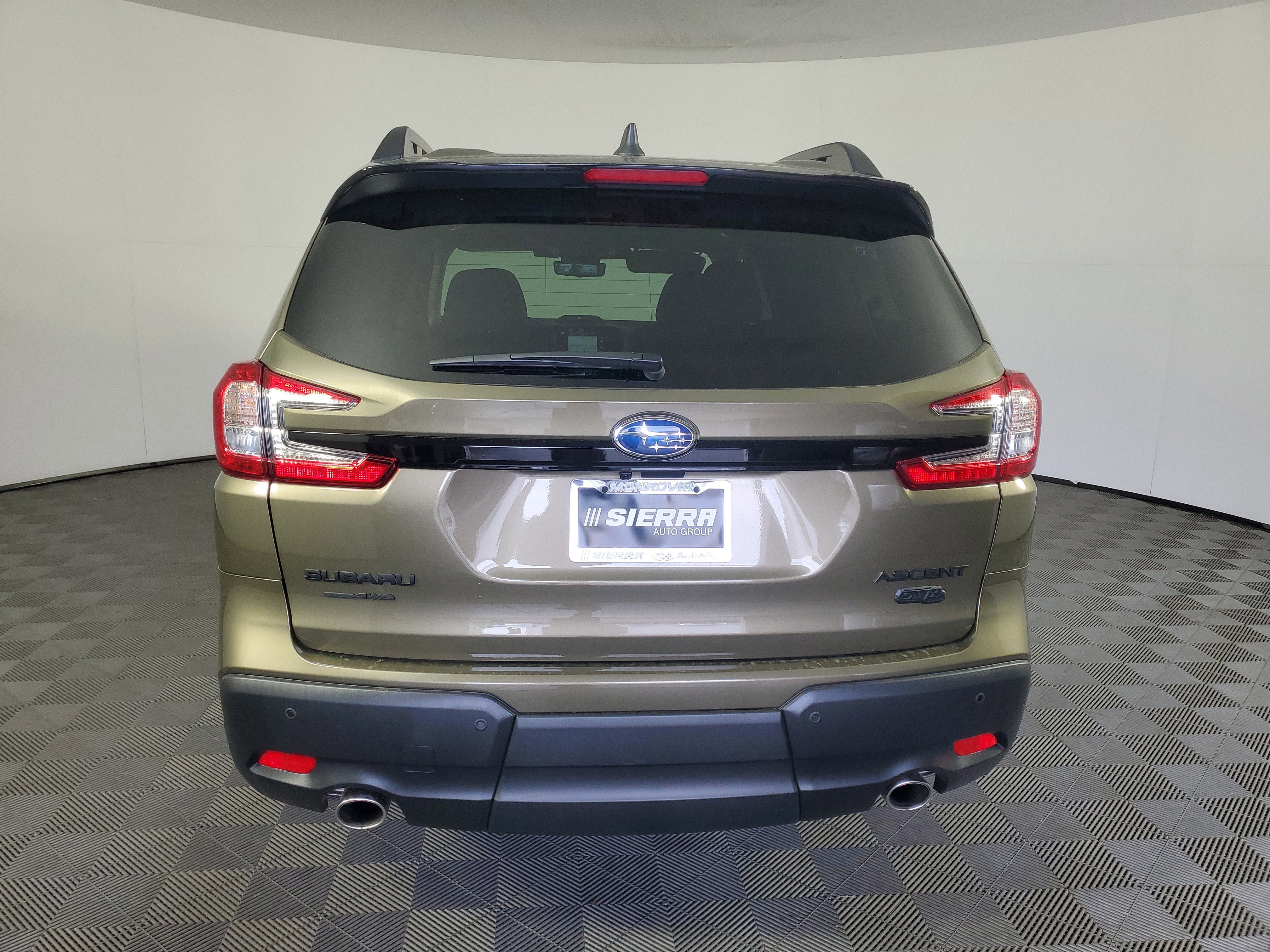 New 2025 Subaru Ascent Bronze Edition w/ Popular Package #2 image 5