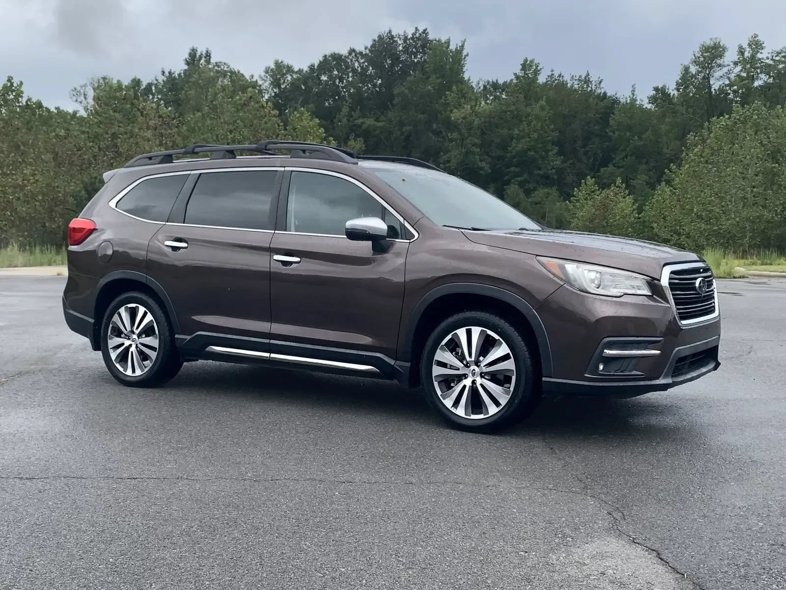 Used 2019 Subaru Ascent Touring w/ Popular Package #3 AWD/4WD image 1