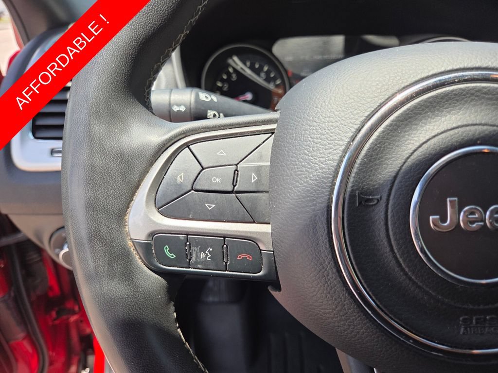 Used 2021 Jeep Compass Latitude w/ Sun and Sound Group AWD/4WD image 29