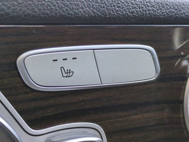 Used 2017 Mercedes-Benz GLC 300 4MATIC w/ Premium 2 Package image 24