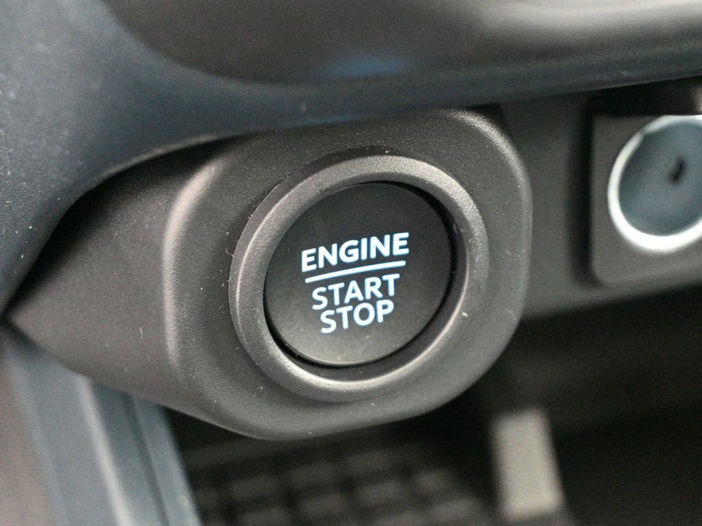 New 2025 Ford Maverick Lobo image 13