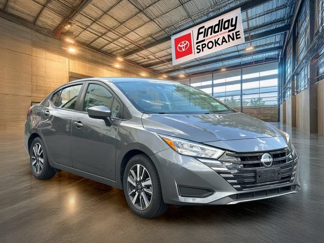 Used 2025 Nissan Versa SV FWD image 3