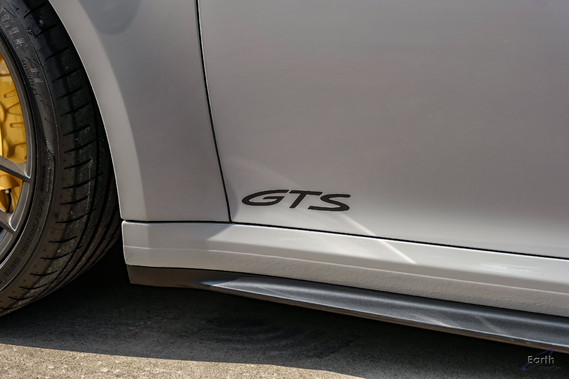 Used 2024 Porsche 911 Carrera GTS RWD image 32