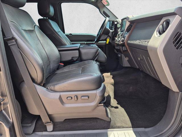 Used 2016 Ford F350 Lariat w/ Lariat Ultimate Package AWD/4WD image 19
