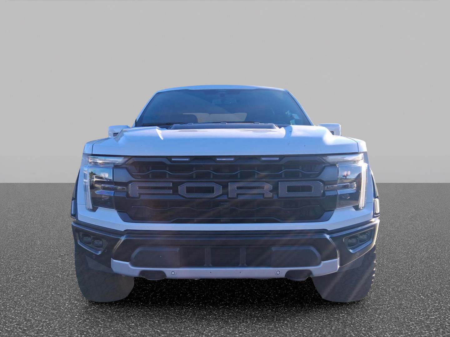 Certified 2024 Ford F150 Raptor AWD/4WD image 3