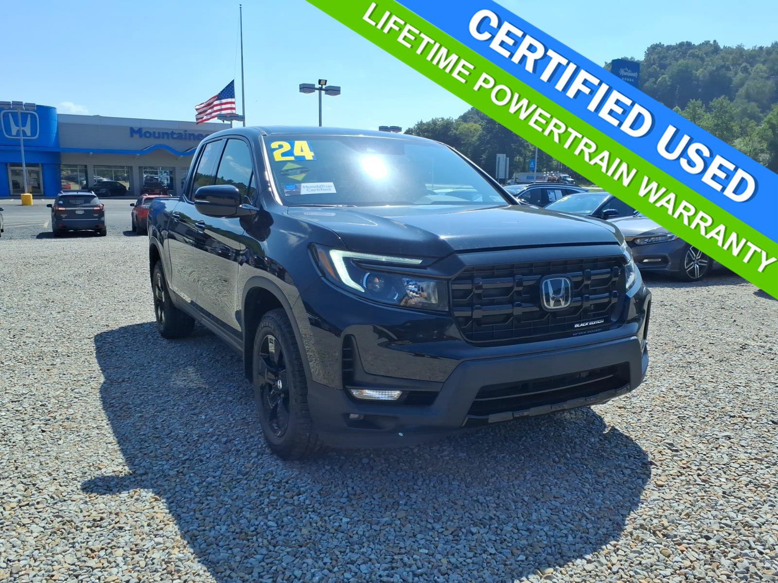 Certified 2024 Honda Ridgeline Black Edition image 2