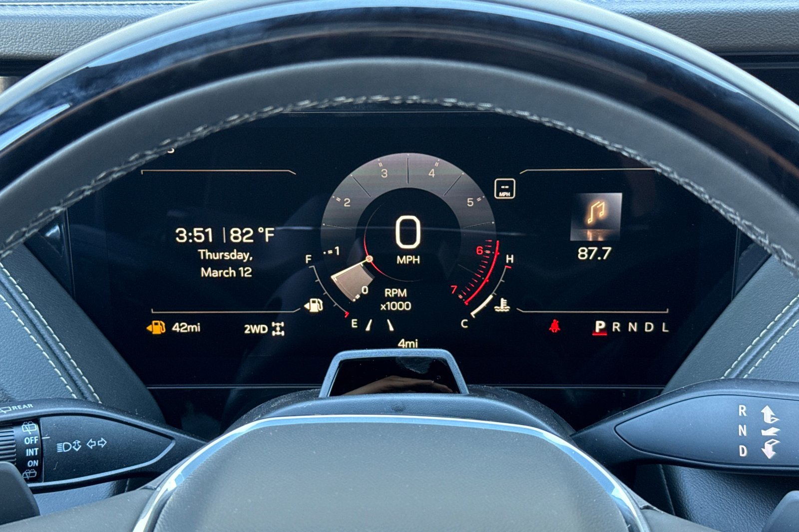 New 2026 GMC Yukon XL Elevation image 27