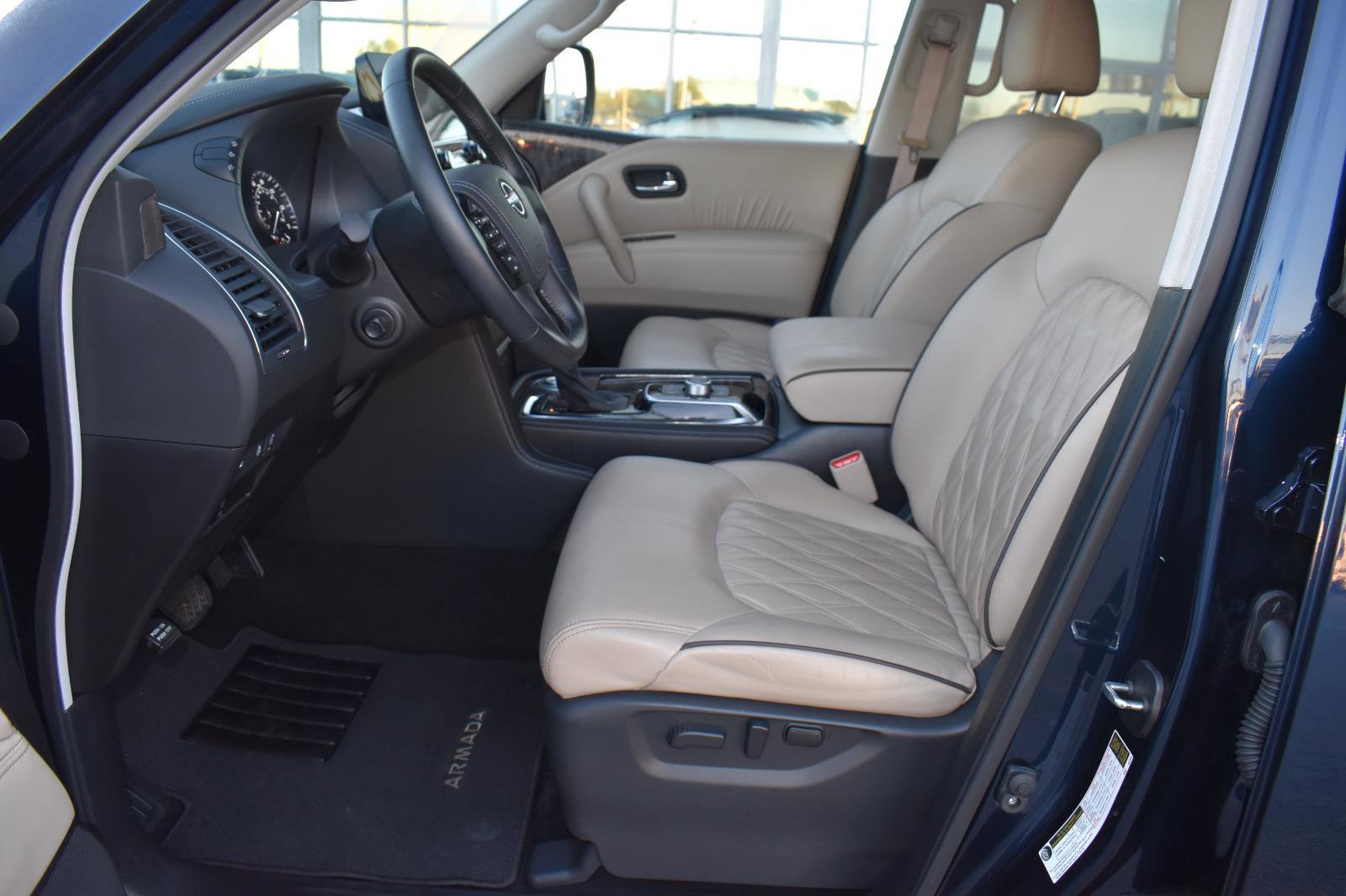 Certified 2024 Nissan Armada Platinum w/ Captain's Chairs Package image 17
