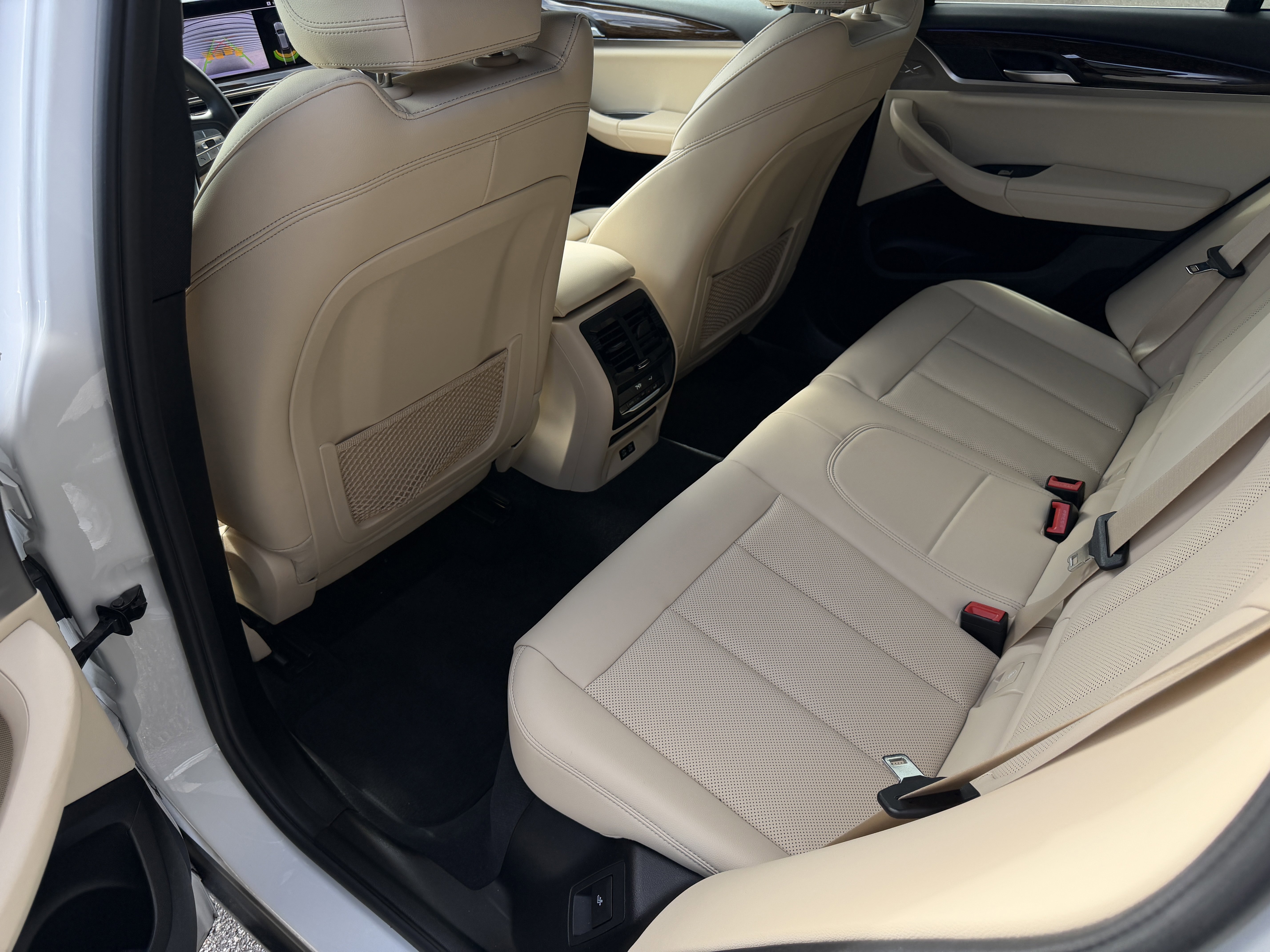 Used 2022 BMW X3 sDrive30i w/ Convenience Package image 9