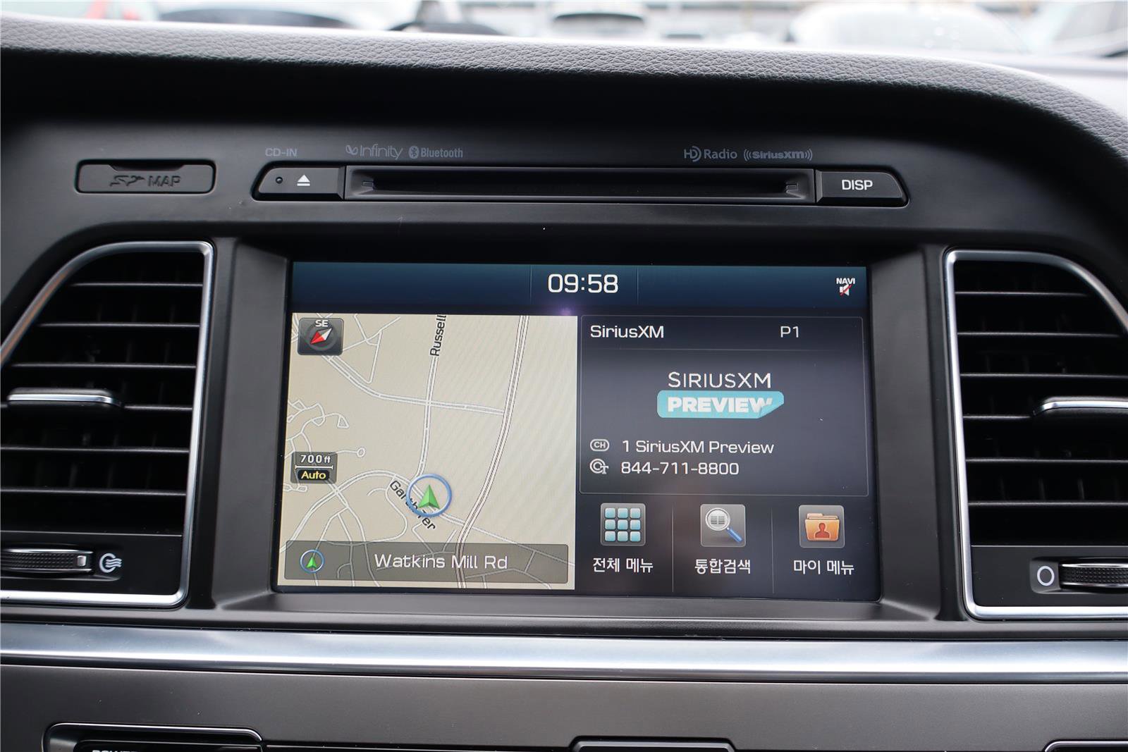 Used 2015 Hyundai Sonata Limited w/ Option Group 06 image 16