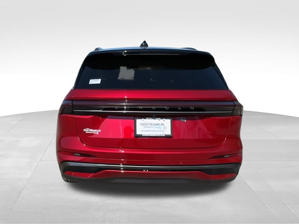 New 2026 Lincoln Nautilus Reserve w/ Jet Appearance Package AWD/4WD image 7