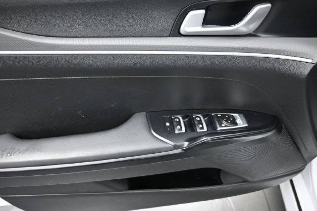 Used 2021 Kia K5 GT-Line AWD/4WD image 13