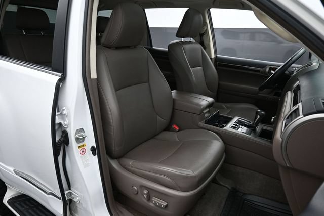 Used 2017 Lexus GX 460 w/ Navigation Package AWD/4WD image 35