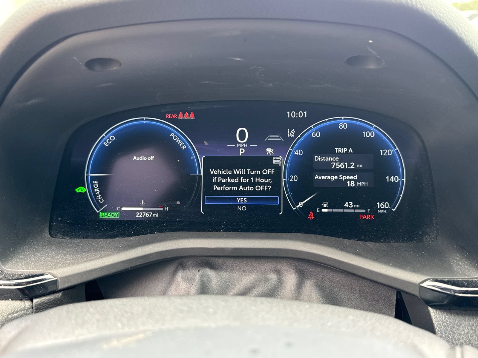 Used 2025 Toyota Camry XLE FWD image 27