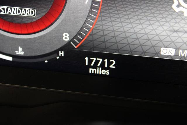 Certified 2026 Nissan Rogue SL FWD image 25