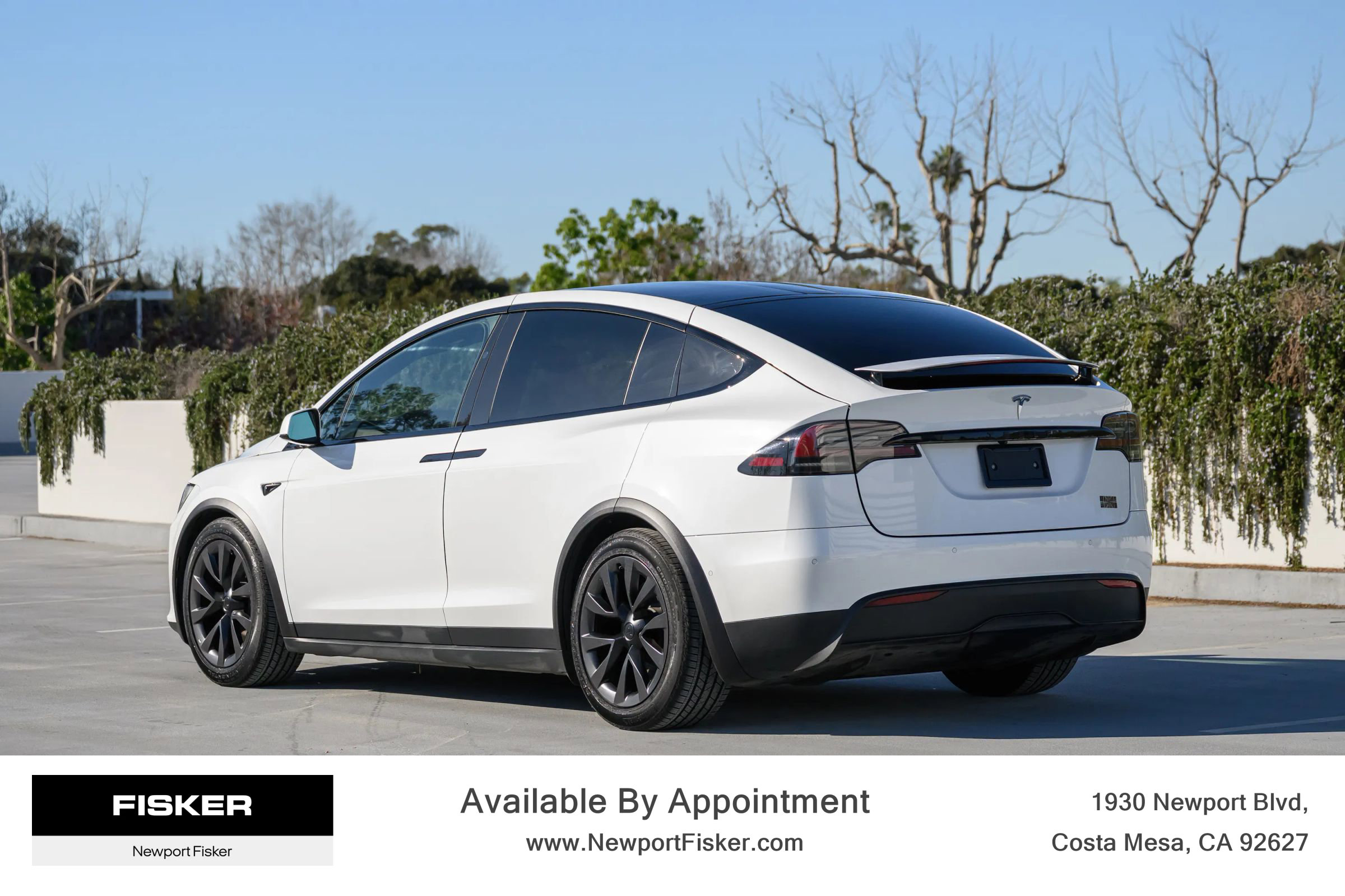 Used 2022 Tesla Model X Plaid image 32