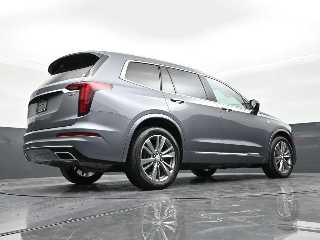 Certified 2022 Cadillac XT6 Premium Luxury image 24