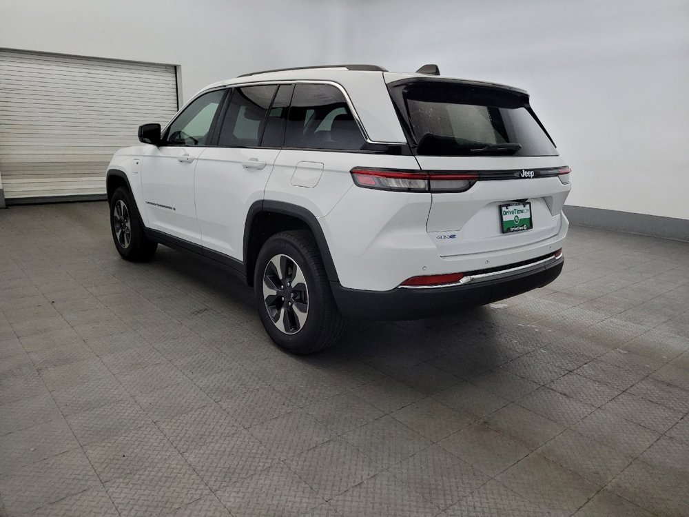 Used 2023 Jeep Grand Cherokee 4WD 4xe image 5