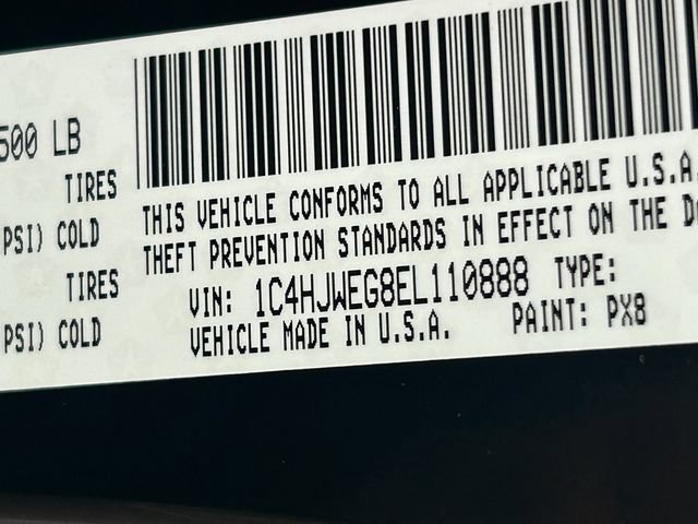 Used 2014 Jeep Wrangler Unlimited Sahara w/ Dual Top Group AWD/4WD image 34
