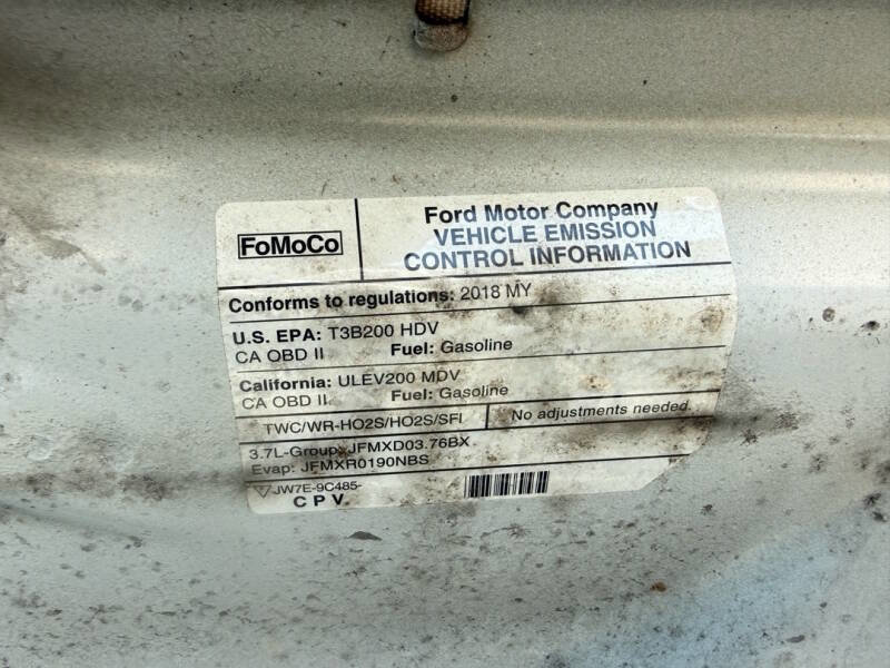Used 2018 Ford Transit 150 130 Low Roof RWD image 19