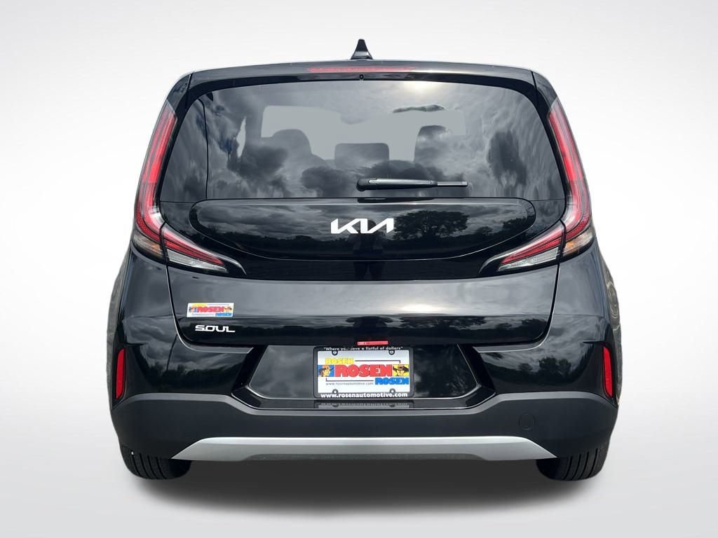 New 2025 Kia Soul S image 4