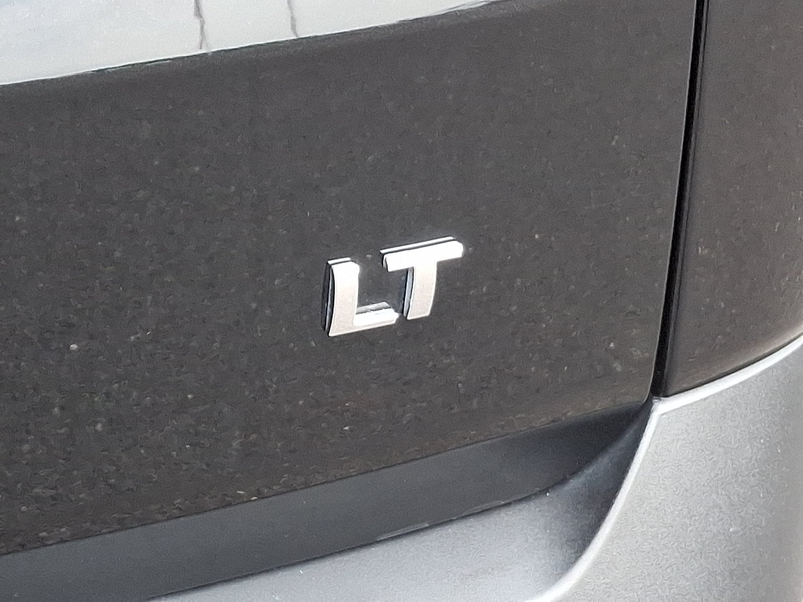 Used 2023 Chevrolet Traverse LT AWD/4WD image 34
