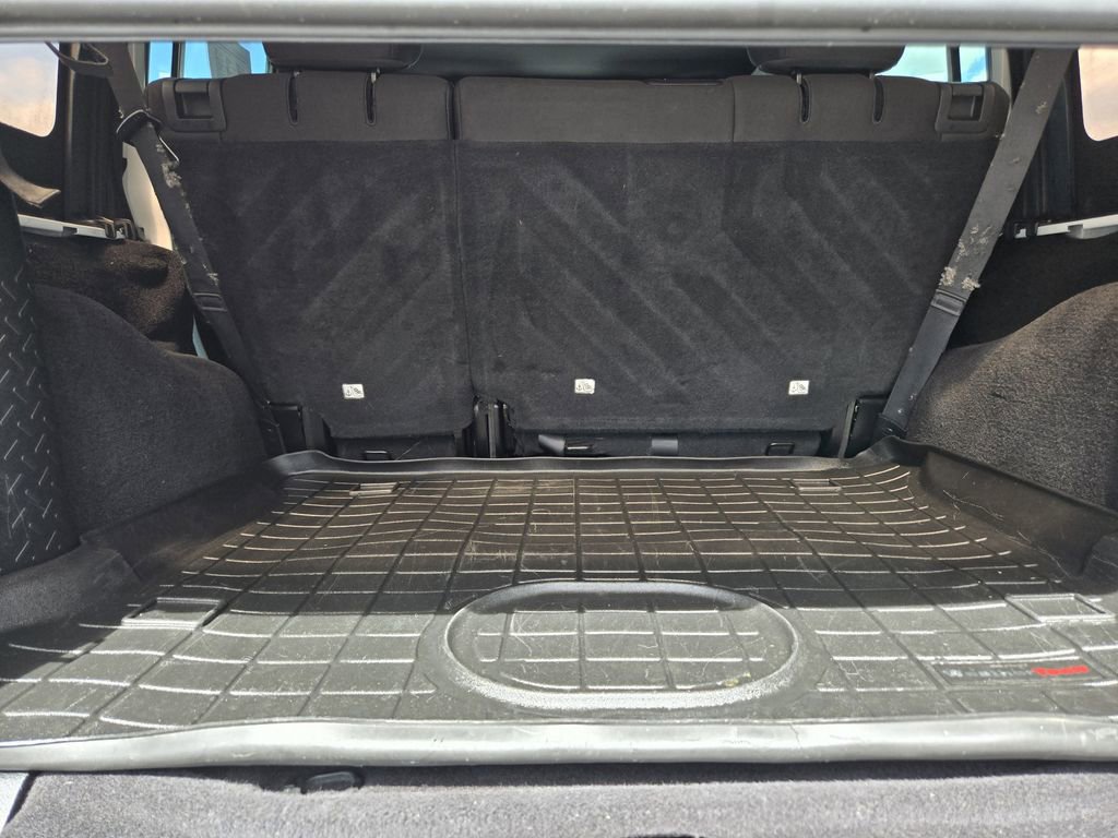 Used 2016 Jeep Wrangler Unlimited Sport image 31