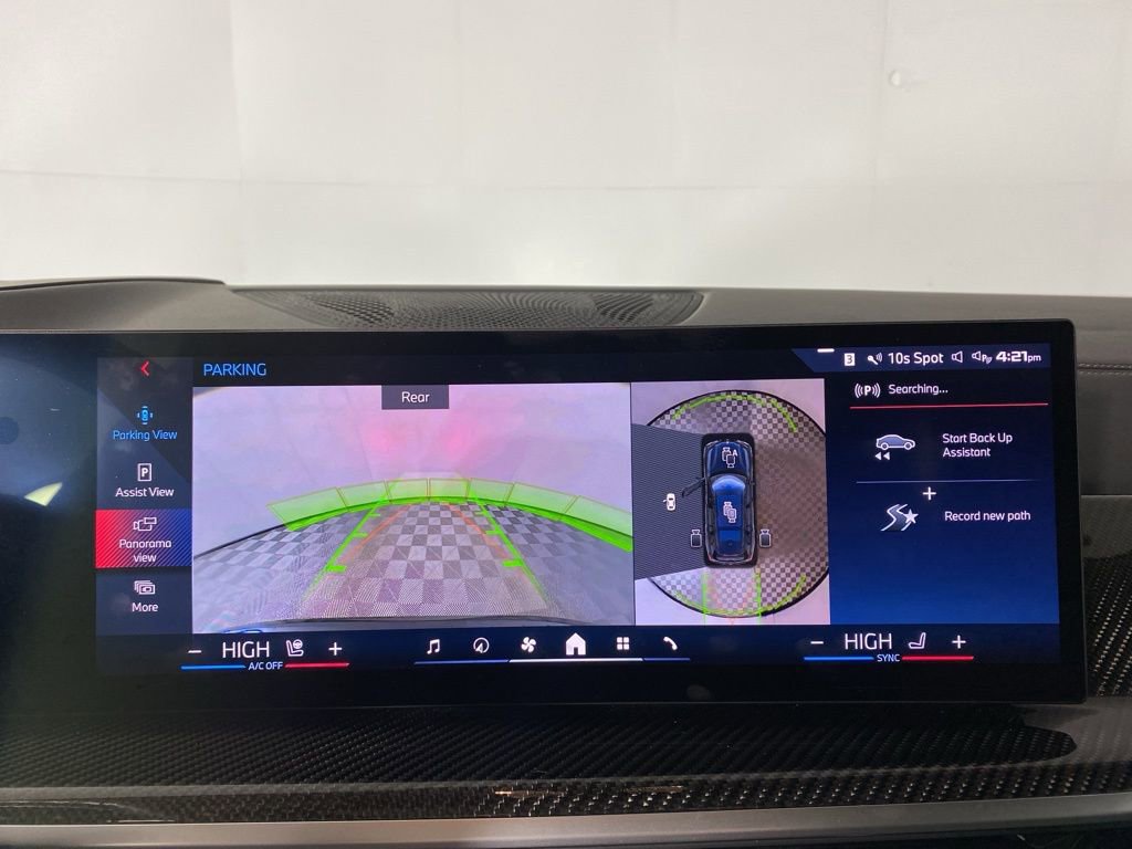 Certified 2025 BMW X7 M60i w/ Climate Comfort Package image 18