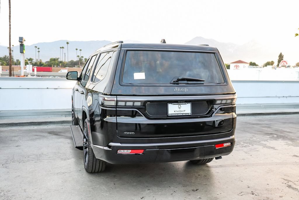 New 2026 Jeep Grand Wagoneer Summit AWD/4WD image 7