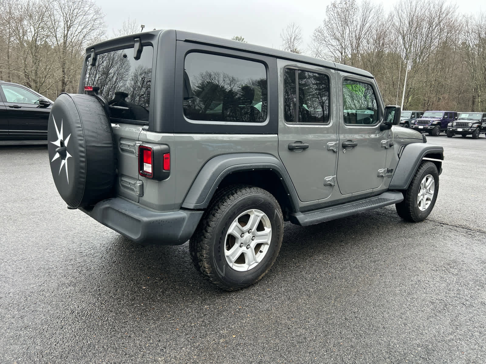 Used 2021 Jeep Wrangler Unlimited Sport image 6