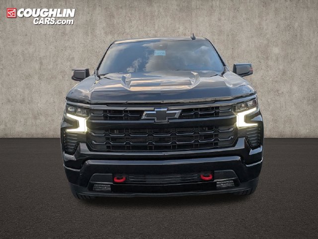 Used 2025 Chevrolet Silverado 1500 RST w/ Redline Edition AWD/4WD image 2