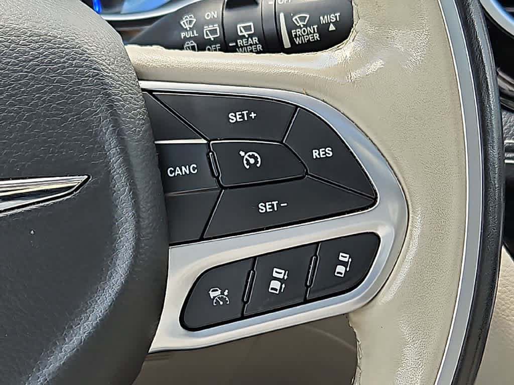 Used 2021 Chrysler Pacifica Limited w/ Premium & Safety Sphere Group AWD/4WD image 23