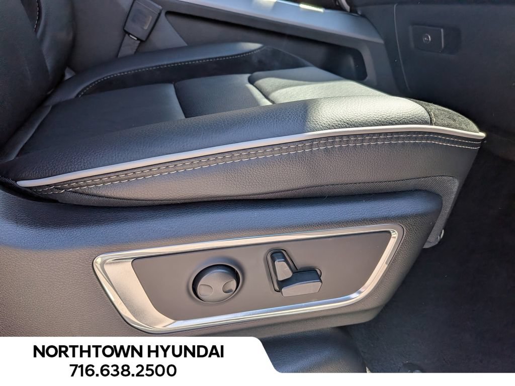 Used 2026 RAM 1500 Laramie AWD/4WD image 37