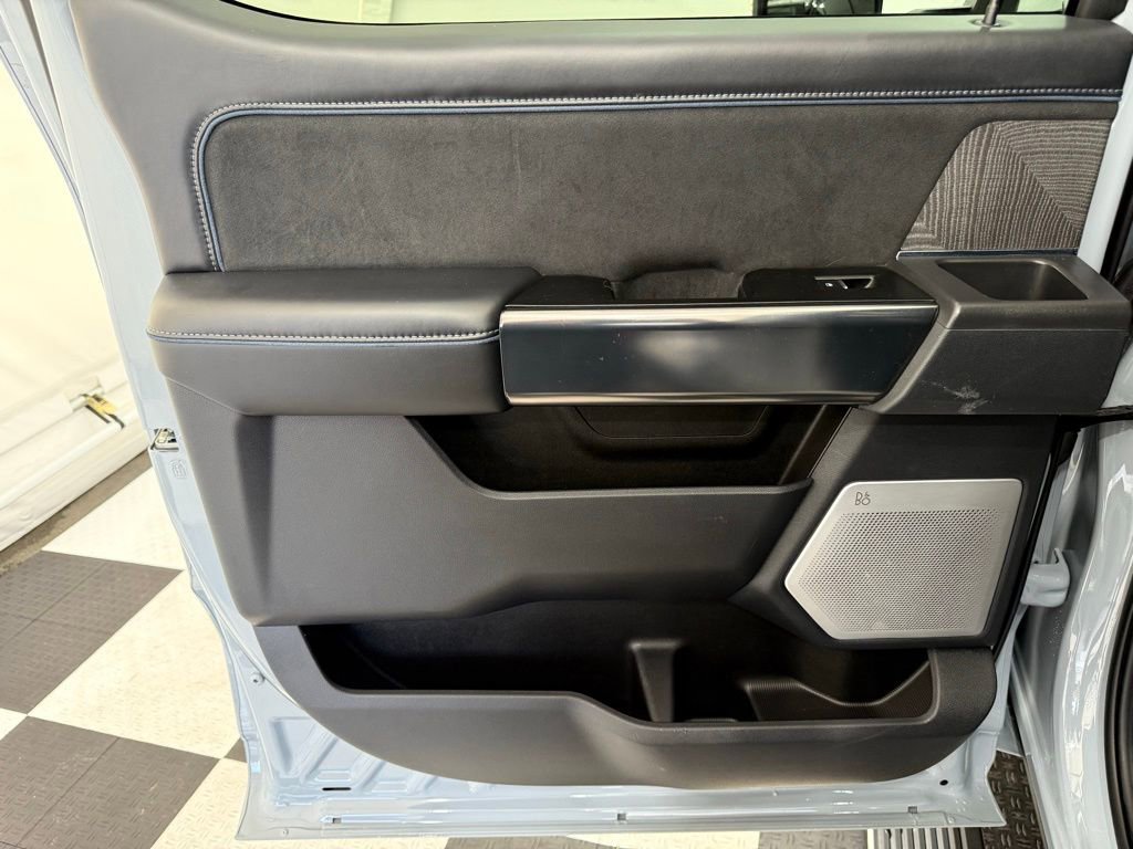 Certified 2025 Ford F450 Platinum image 18