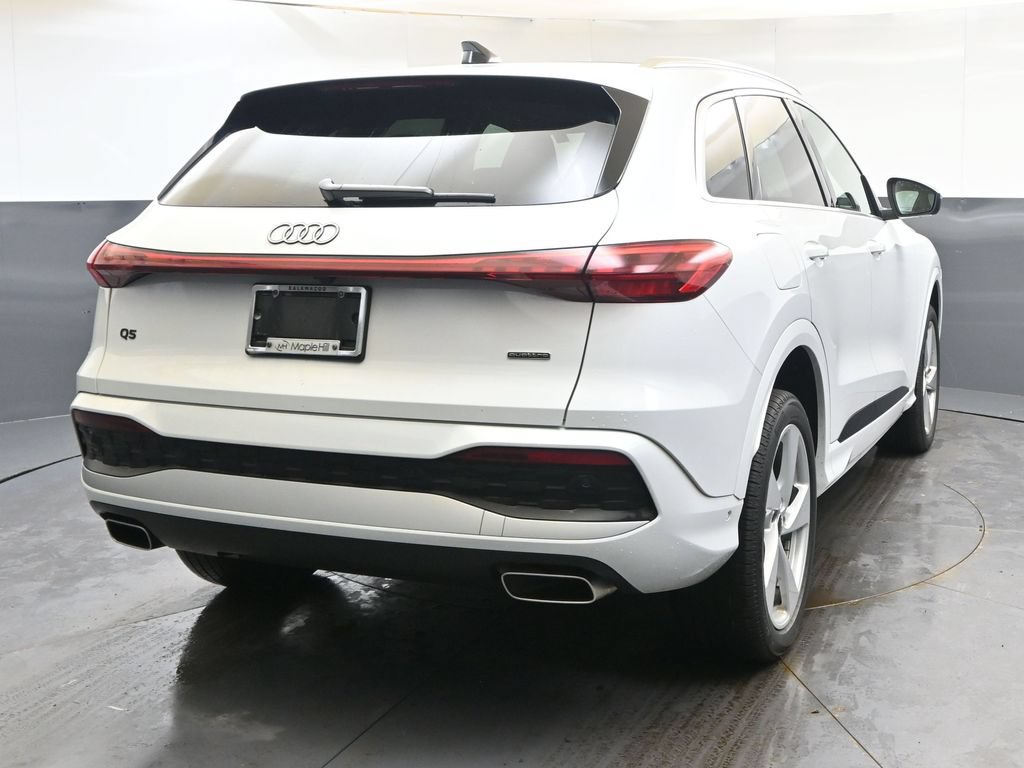 Used 2025 Audi Q5 Premium Plus w/ Premium Plus AWD/4WD image 5