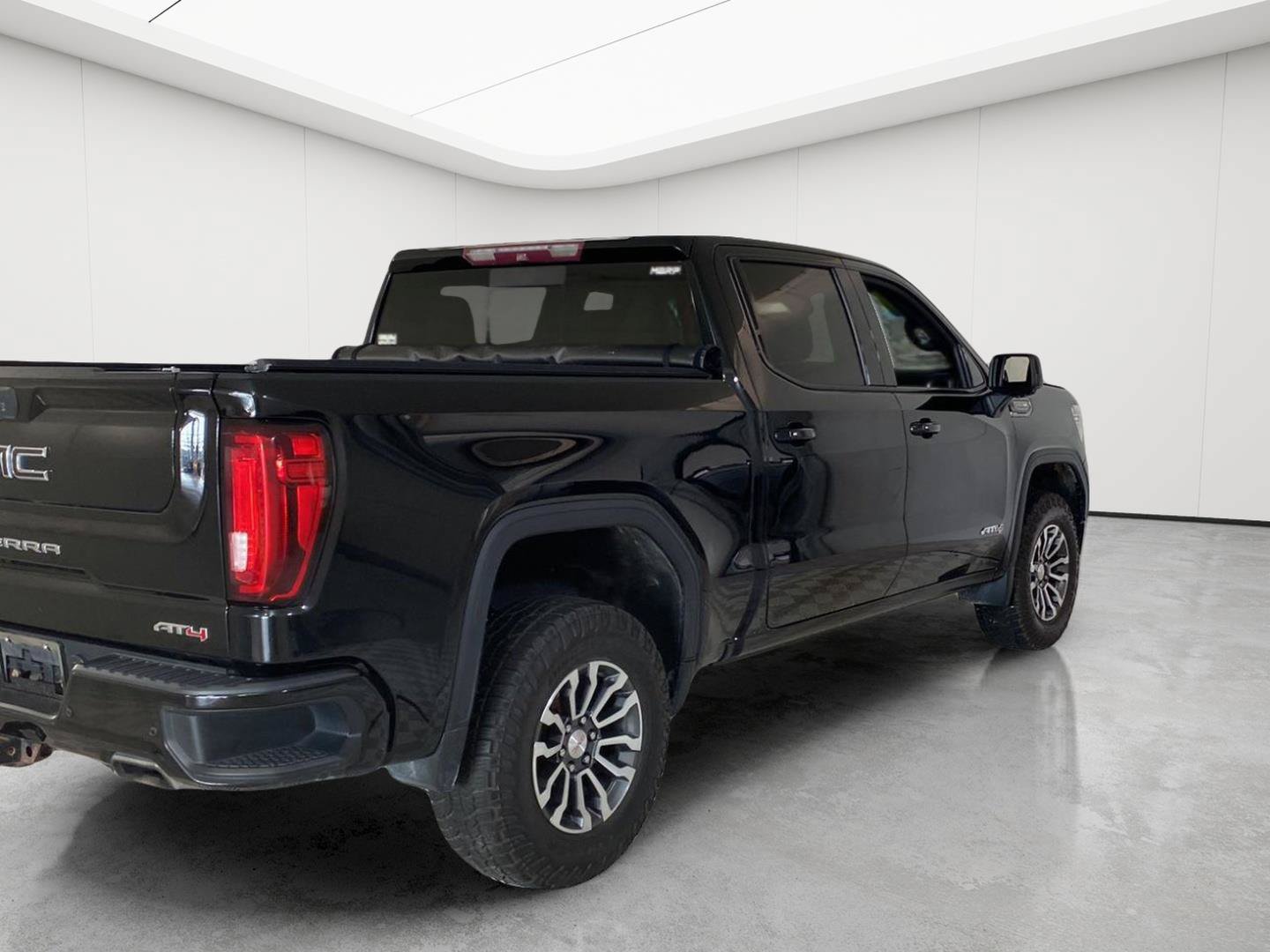 Used 2019 GMC Sierra 1500 AT4 w/ AT4 Premium Package AWD/4WD image 7