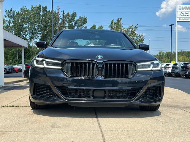 Used 2023 BMW M550i xDrive AWD/4WD image 2
