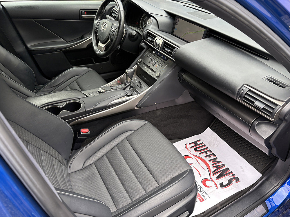 Used 2020 Lexus IS 300 F Sport image 9