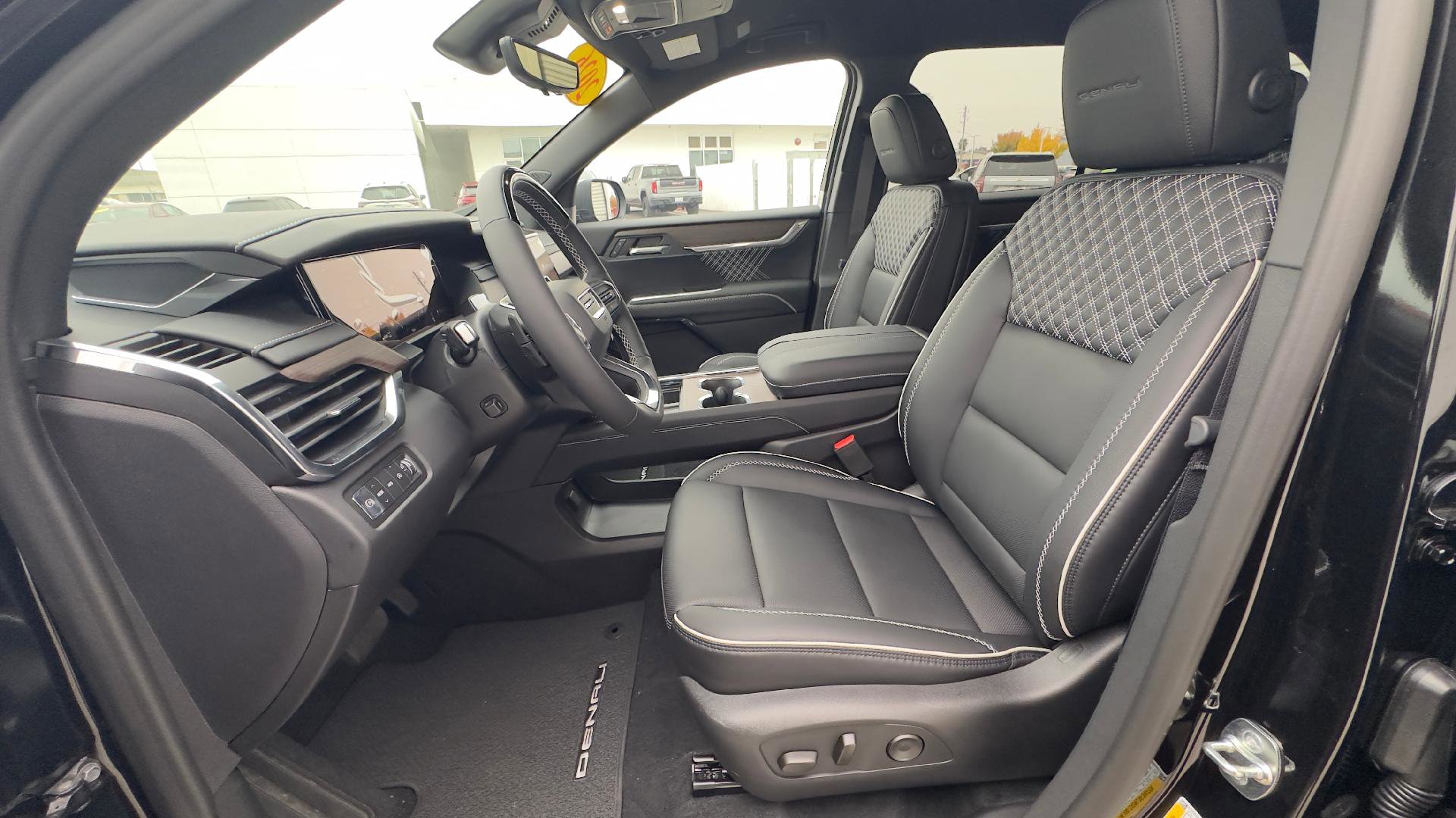 New 2026 GMC Acadia Denali w/ Super Cruise Package image 16