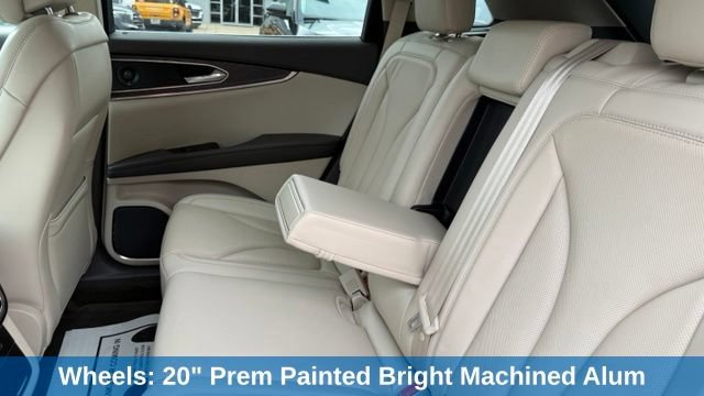 Used 2019 Lincoln Nautilus Reserve AWD/4WD image 30