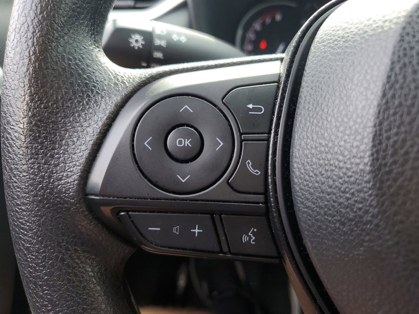 Certified 2024 Toyota RAV4 LE image 22