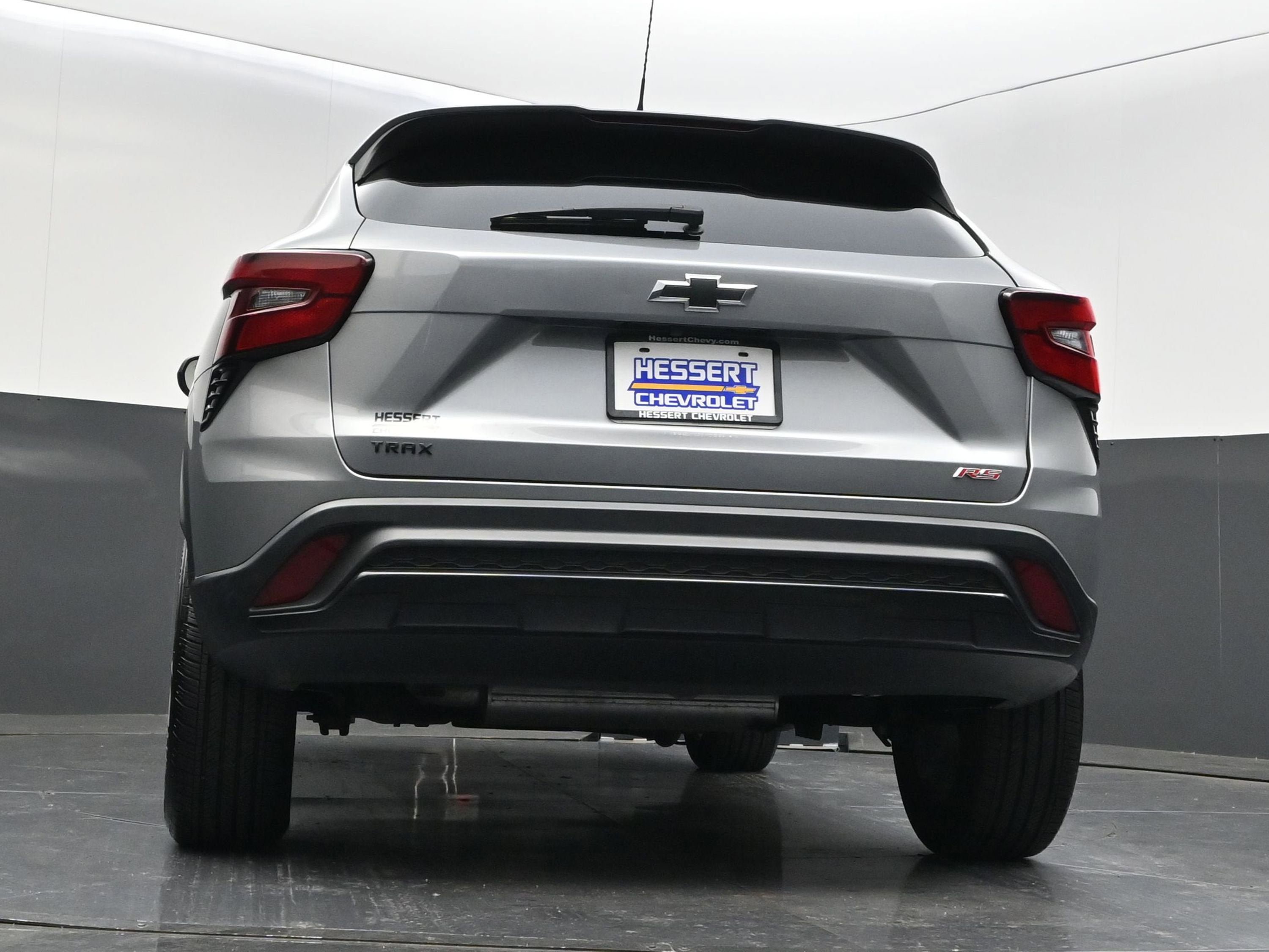 Used 2024 Chevrolet Trax RS w/ Driver Confidence Package FWD image 36