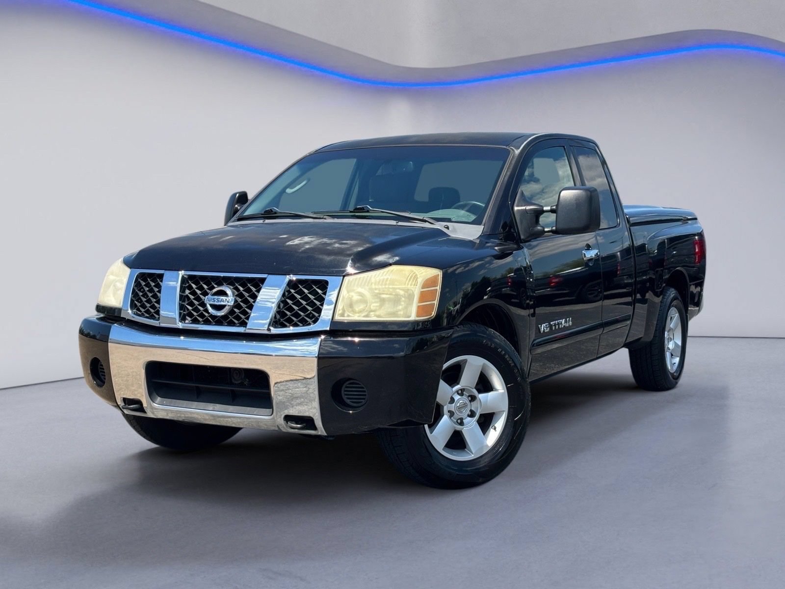 Used 2006 Nissan Titan SE RWD video 2