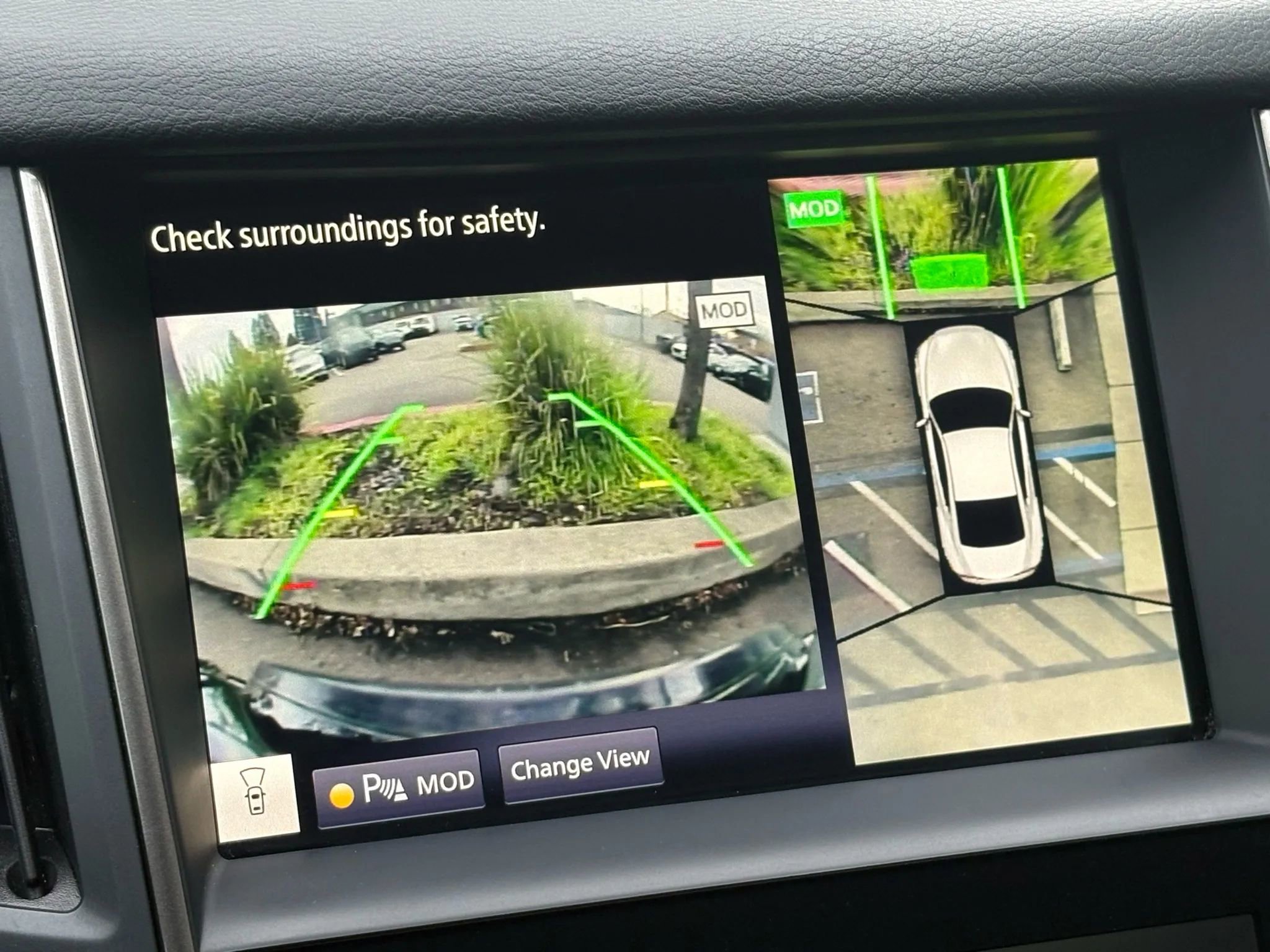 Used 2022 INFINITI Q60 Red Sport 400 w/ Cargo Package image 19