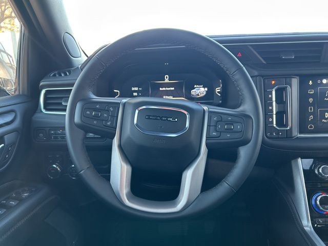 Used 2024 GMC Yukon Denali AWD/4WD image 5
