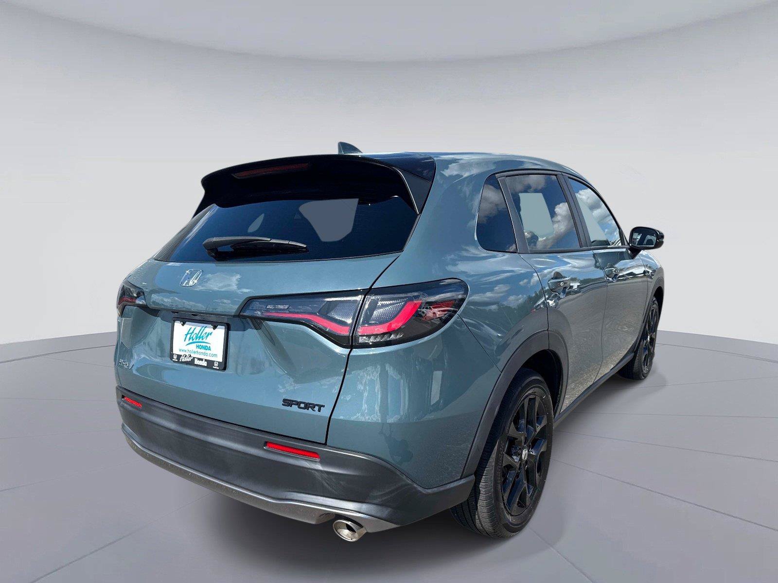 Certified 2024 Honda HR-V Sport image 4