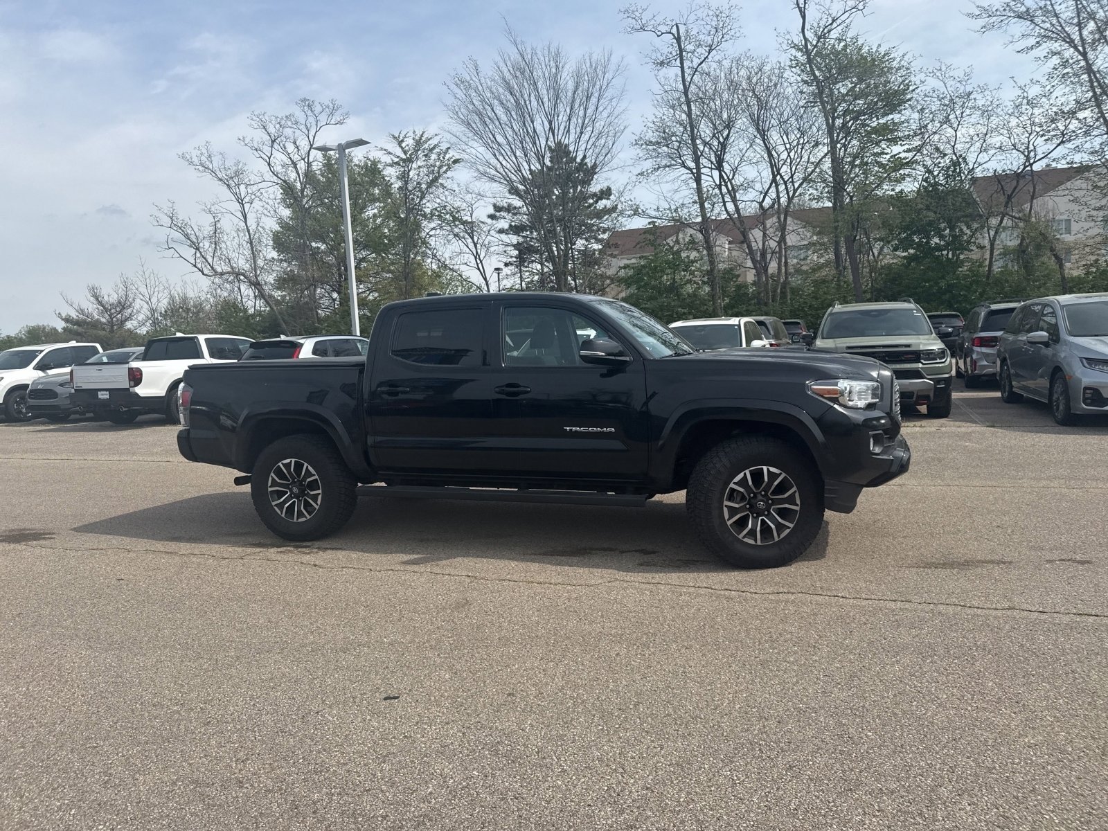 Used 2021 Toyota Tacoma TRD Sport w/ Technology Package image 23