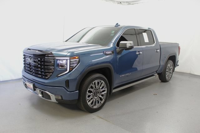 Used 2025 GMC Sierra 1500 Denali Ultimate AWD/4WD image 4