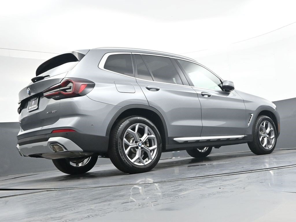 Used 2023 BMW X3 xDrive30i w/ Premium Package AWD/4WD image 35